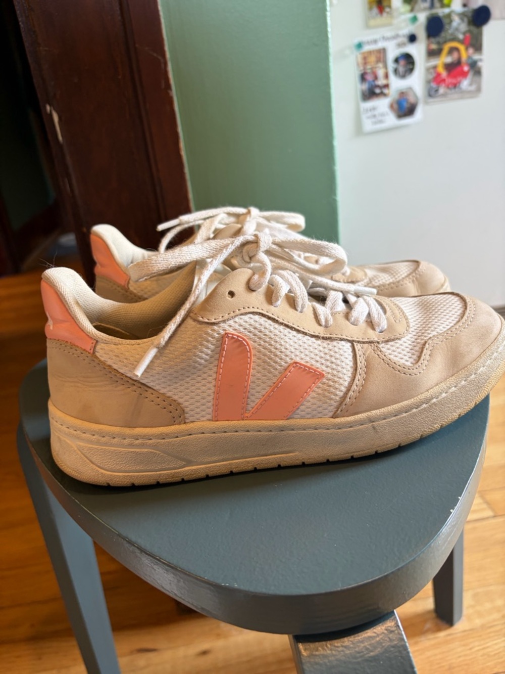 Veja V-10 Beige Sneakers with Pink Accents